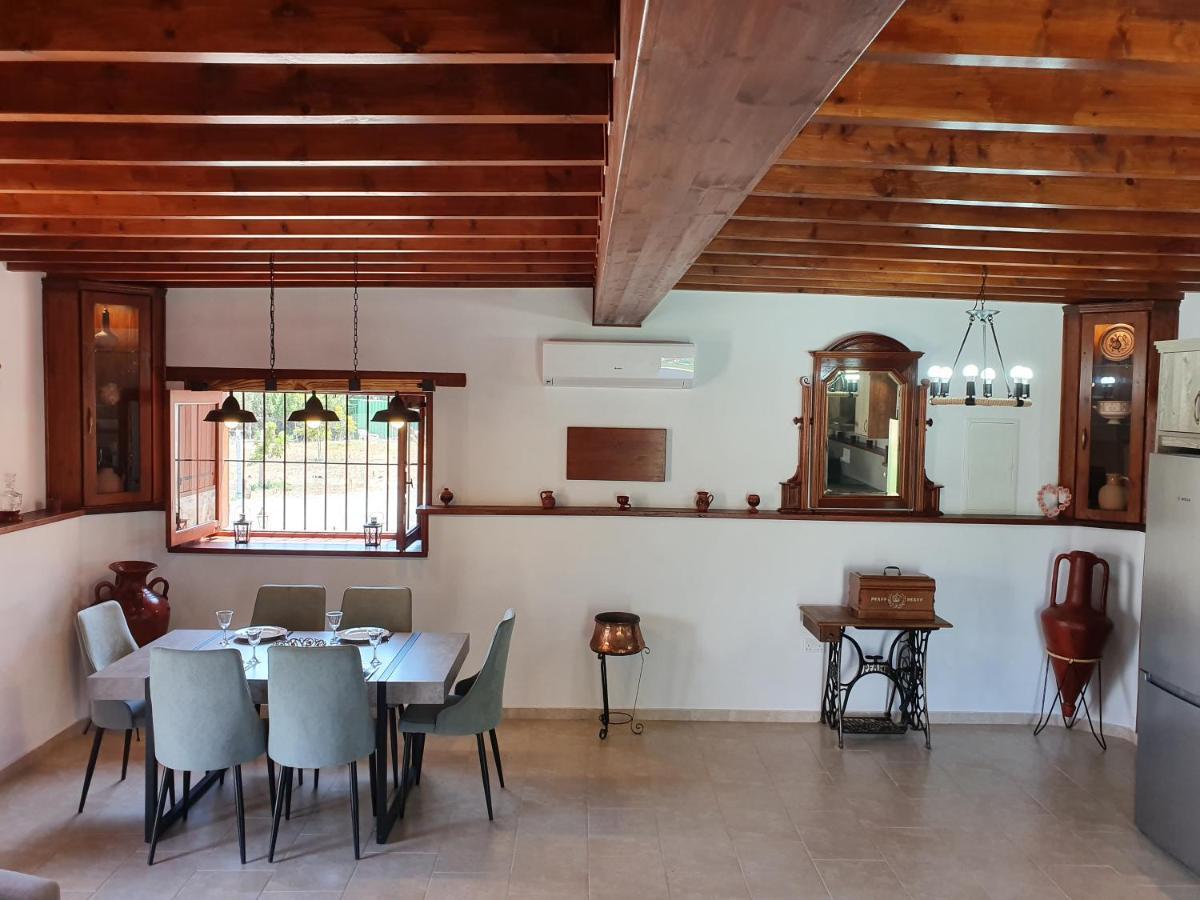 Villa Yioukkas بافوس المظهر الخارجي الصورة